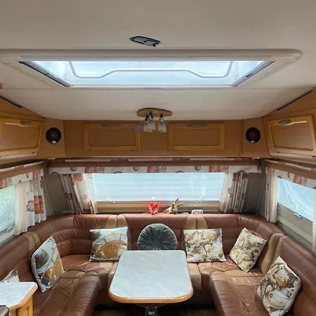 Caravan Chalet